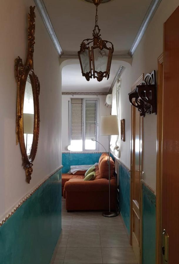 Piso De Alquiler Comodo Y A 5 Min De Atocha Madrid Bagian luar foto